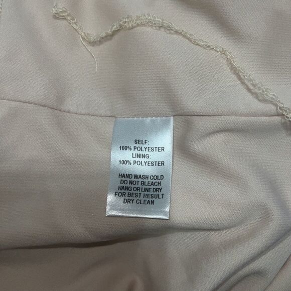 Lulu’s Groove On Light Beige Shift Dress Dramatic Bell Sleeves Sz XL X-Large - Picture 10 of 10